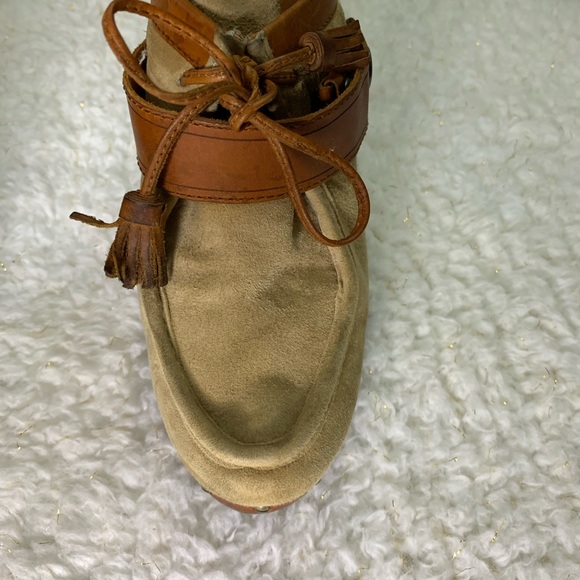 L. A.M.B. By Gwen Stefani tan suade & natural leather wedge clog/mule - Picture 9 of 16